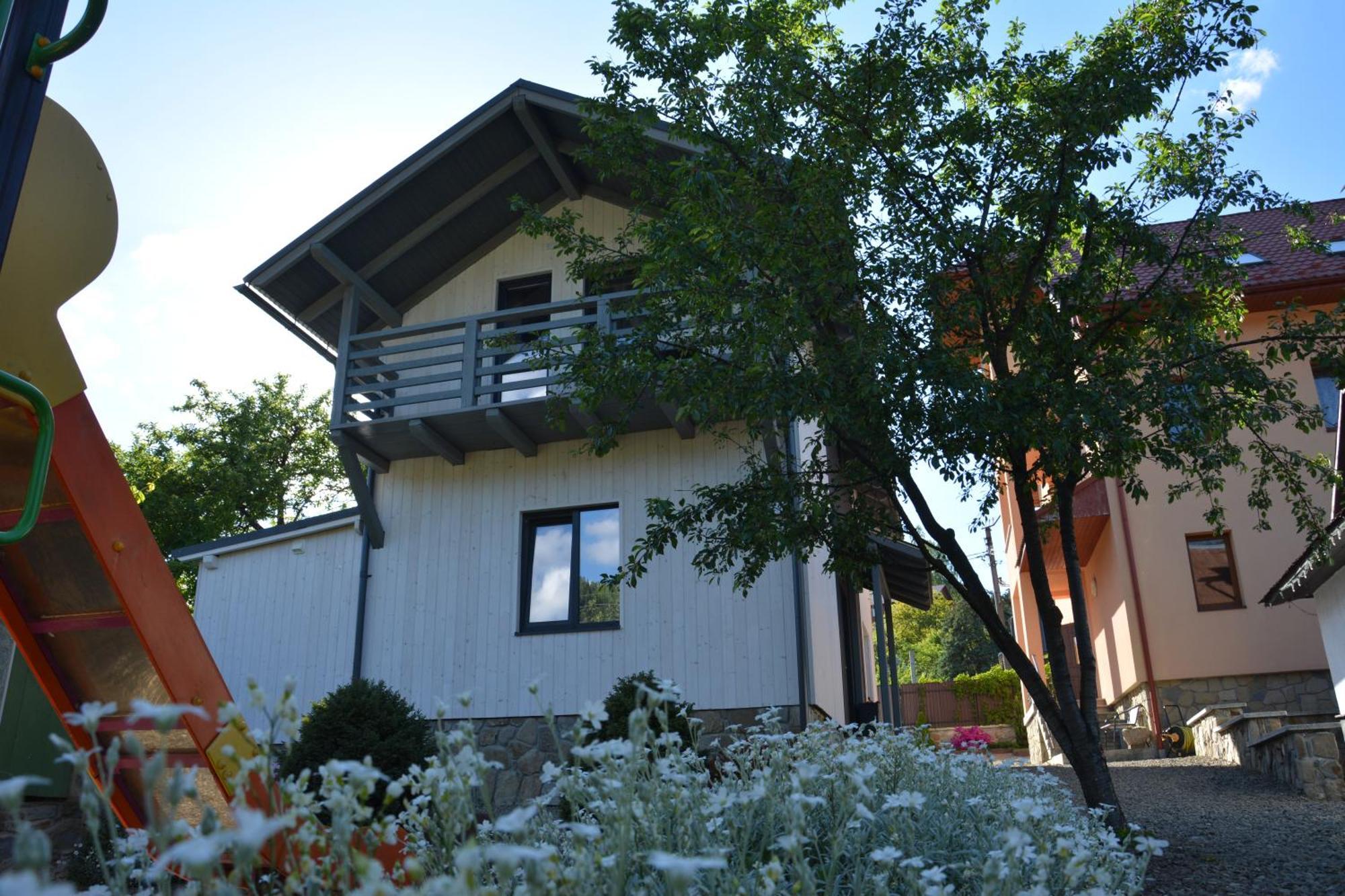 Bukovets' Hotel Yaremche Exterior photo